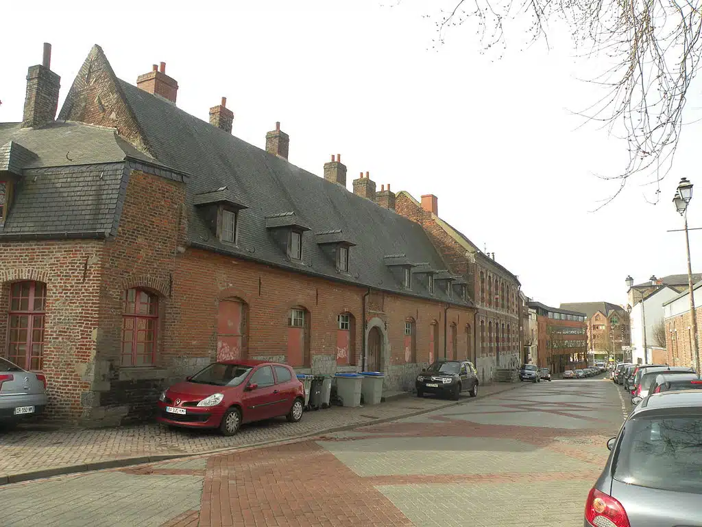 Visite de Maubeuge (2h) – Groupe de 1 à 20 pers – Image 2